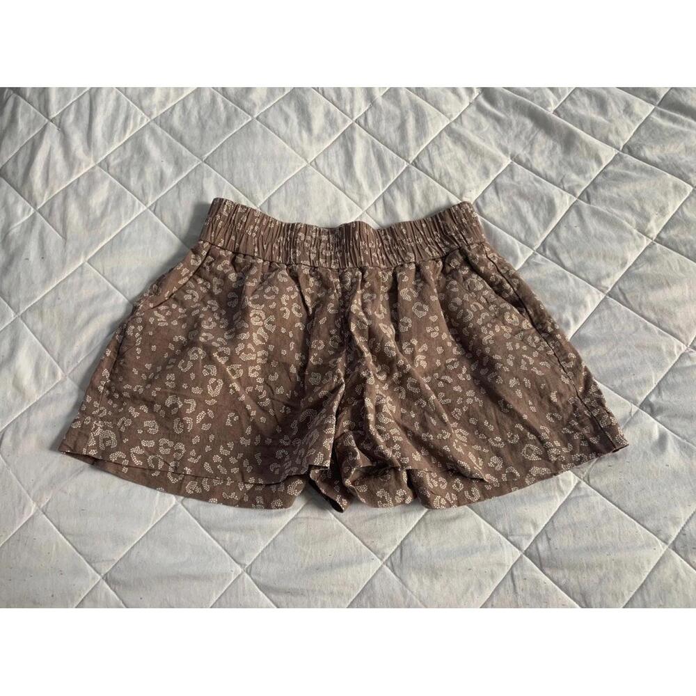 A new day target brand Brown and White leopard chic printed shorts